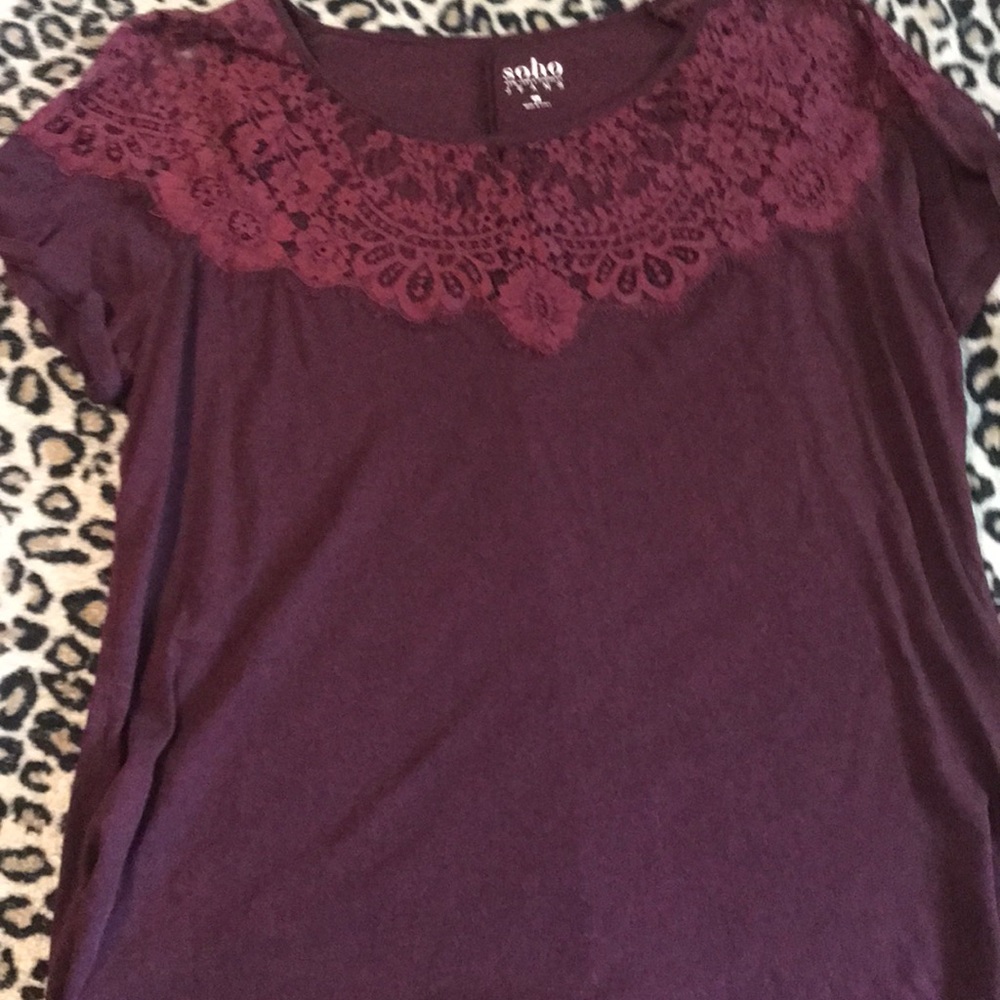 Burgundy top with lace